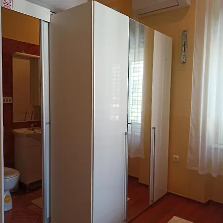 King Apartment