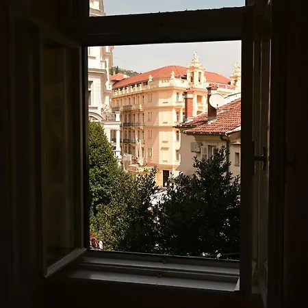 King Apartment